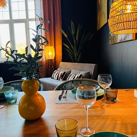 Klassen - Designer Altbau Mit 2 - Naehe Zentrum Und Rhein Daire *