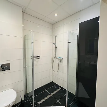 Klassen - Designer Altbau Mit 2 - Naehe Zentrum Und Rhein Apartment *